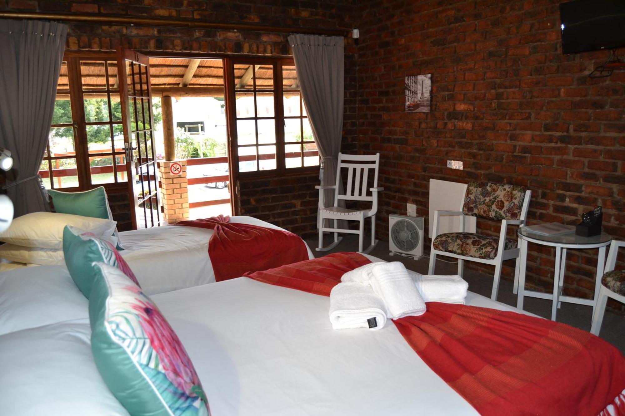 Storms River Guest Lodge Стормсрівер Екстер'єр фото